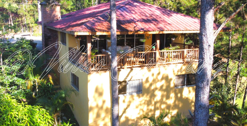Villa en arroyo frio de renta