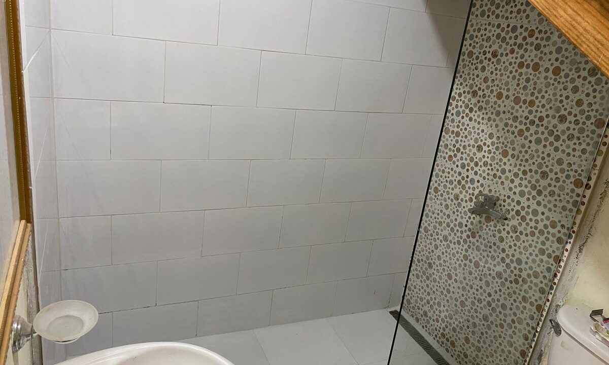 df83f5e9-888d-4c13-938d-2d7e3b5840e0